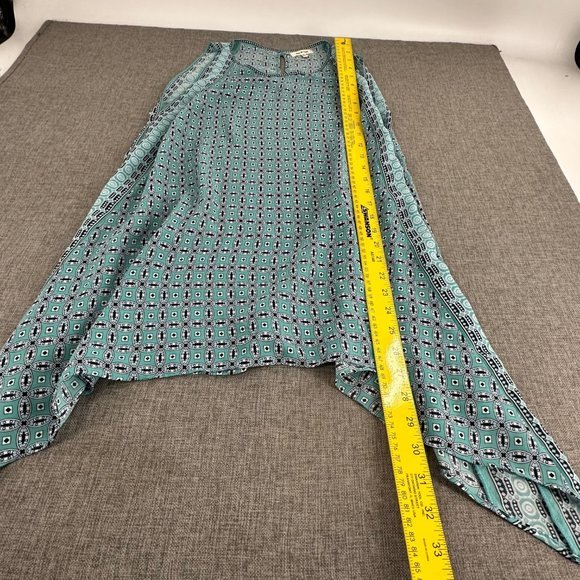 Max Studio Asymmetrical Top Flowy Lightweight‎ Small Green Sharkbite  Sleeveless - Picture 7 of 11